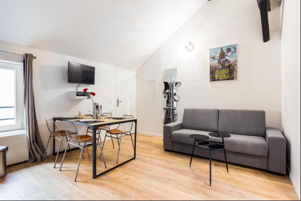 Home Suite Home Grands Boulevards - 51 - Parijs Buitenkant foto